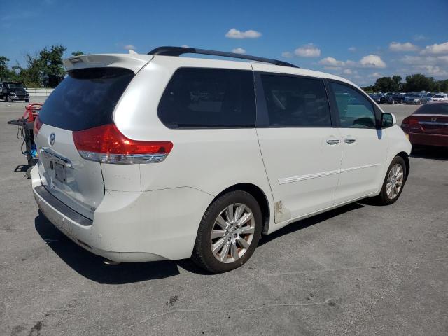 5TDYK3DC8CS190893 - 2012 TOYOTA SIENNA XLE 白色 照片 3