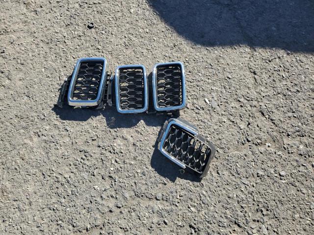 1C4RJFAG4MC586533 - 2021 JEEP GRAND CHER LAREDO 栗色 照片 13