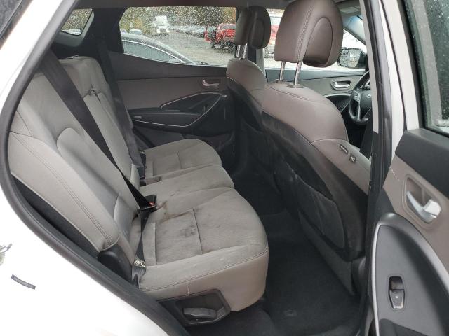 5NMZUDLB2HH007530 - 2017 HYUNDAI SANTA FE S WHITE photo 10