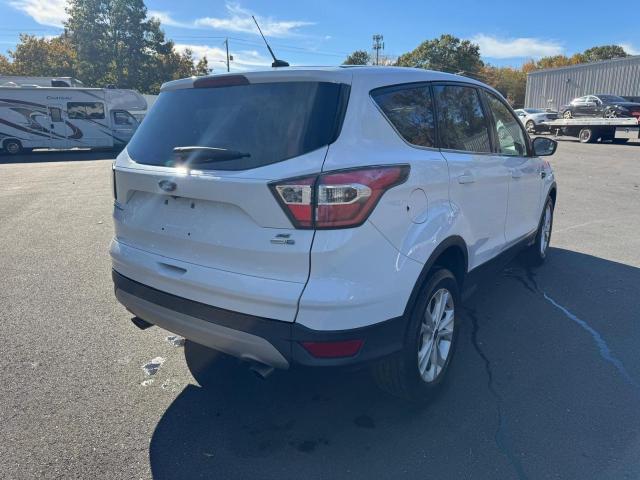 1FMCU9GD5HUB55836 - 2017 FORD ESCAPE SE Білий фото 3