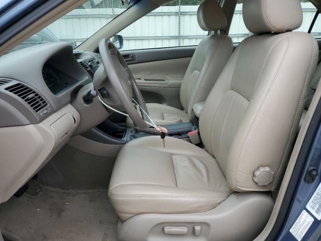 4T1BF32K03U552498 - 2003 TOYOTA CAMRY LE BLUE photo 7