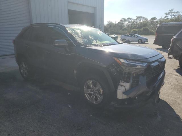 JTMRWRFV3RD226729 - 2024 TOYOTA RAV4 XLE CHARCOAL photo 4