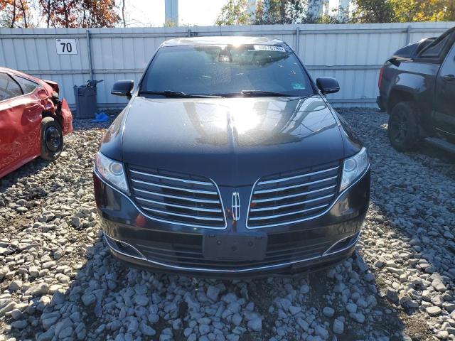 2LMHJ5NK2HBL01824 - 2017 LINCOLN MKT Czarny zdjęcie 5