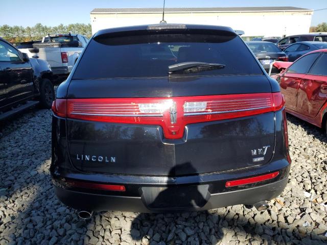2LMHJ5NK2HBL01824 - 2017 LINCOLN MKT Czarny zdjęcie 6