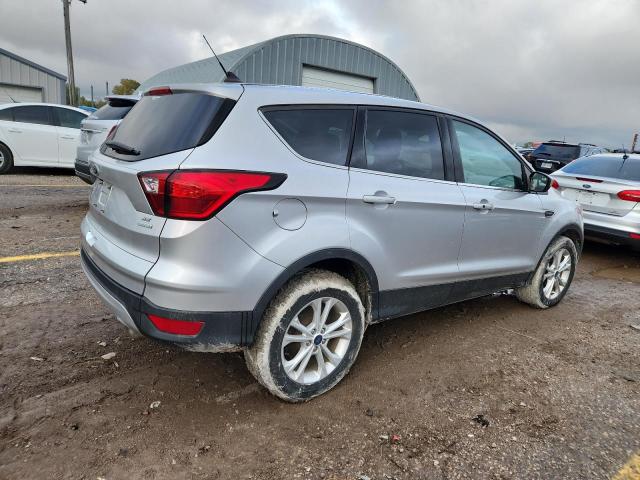 1FMCU0GD9KUB06769 - 2019 FORD ESCAPE SE Plata foto 3