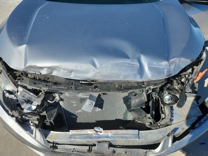 19XFC2F73JE034105 - 2018 HONDA CIVIC EX SILVER photo 11