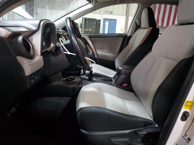 JTMRJREV5HD119910 - 2017 TOYOTA RAV4 HV LE WHITE photo 7