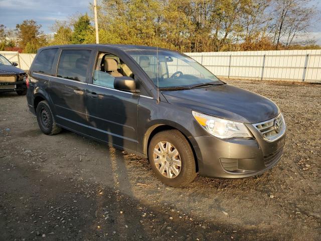 2C4RVAAGXCR353866 - 2012 VOLKSWAGEN ROUTAN S GRAY photo 4