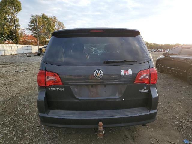2C4RVAAGXCR353866 - 2012 VOLKSWAGEN ROUTAN S GRAY photo 6