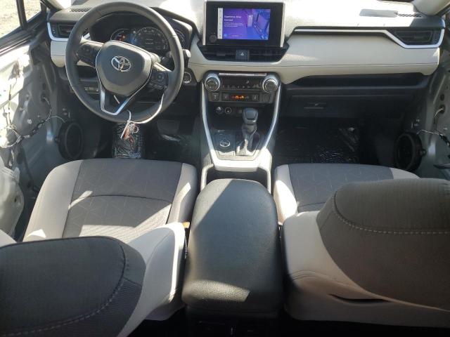 2T3RWRFV4RW249083 - 2024 TOYOTA RAV4 XLE 银色 照片 8