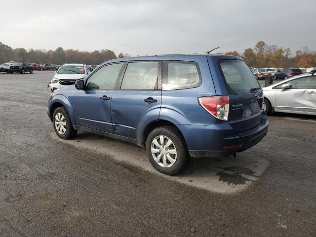 JF2SHAAC3BH701332 - 2011 SUBARU FORESTER 2.5X BLUE photo 2