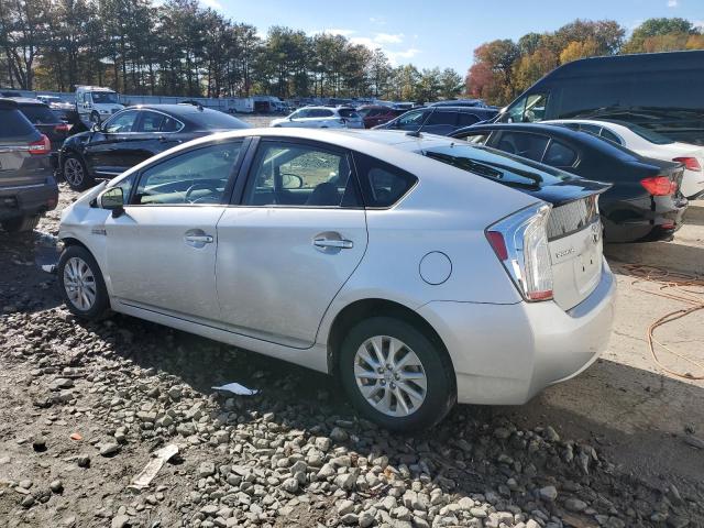 JTDKN3DP6C3028598 - 2012 TOYOTA PRIUS PLUG SILVER photo 2