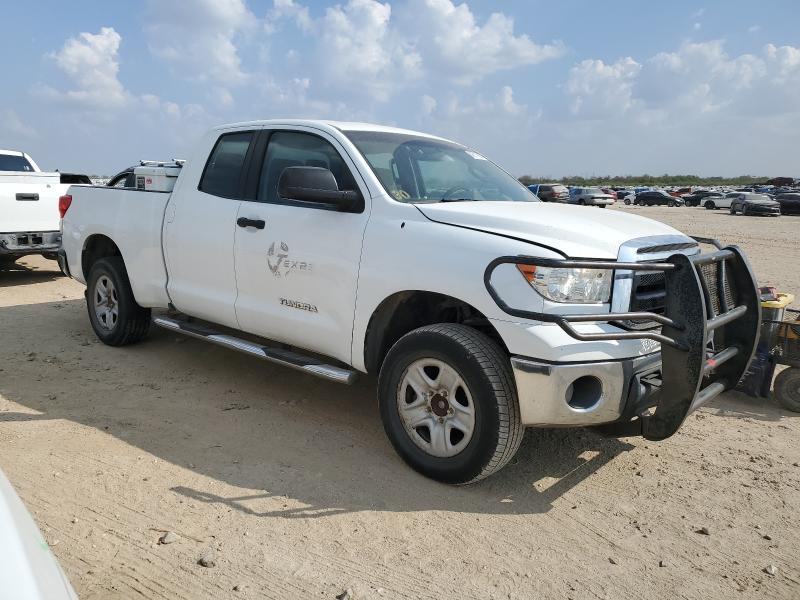 5TFRM5F16BX025228 - 2011 TOYOTA TUNDRA DOUBLE CAB SR5 WHITE photo 4