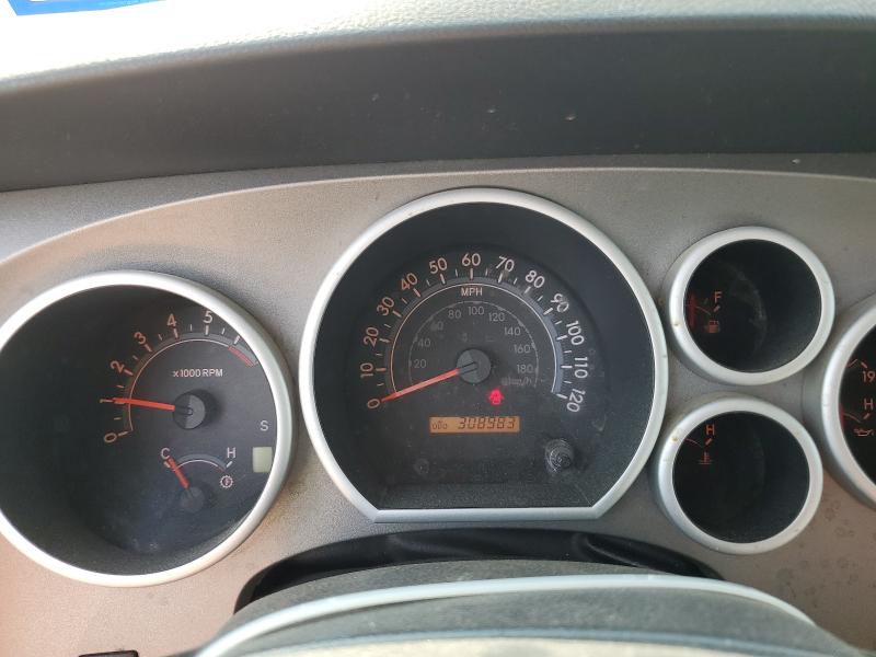 5TFRM5F16BX025228 - 2011 TOYOTA TUNDRA DOUBLE CAB SR5 WHITE photo 9