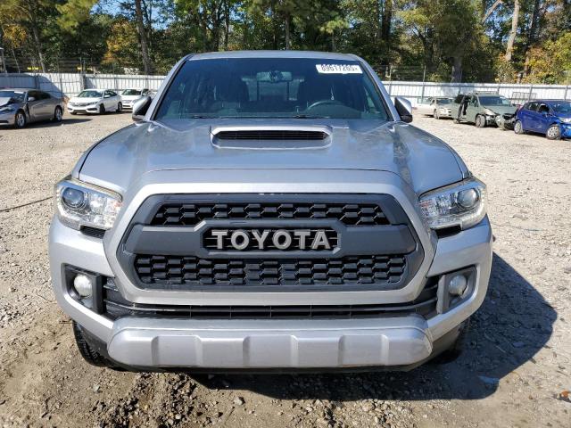 5TFAZ5CN3HX053518 - 2017 TOYOTA TACOMA DOUBLE CAB 银色 照片 5