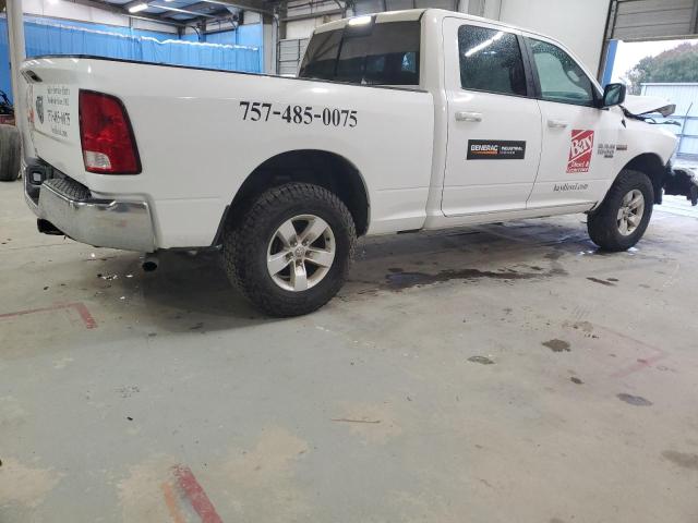 1C6RR7TT2KS513440 - 2019 RAM 1500 CLASS SLT WHITE photo 3