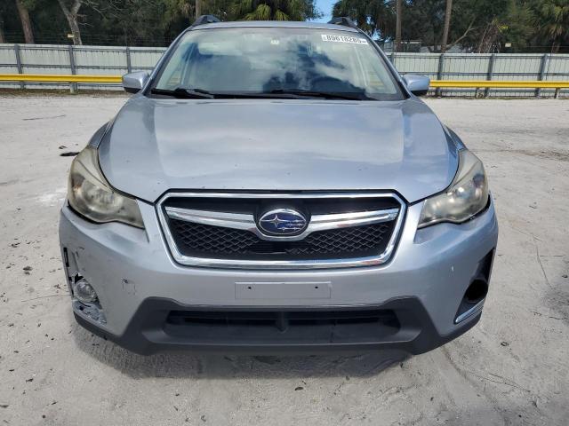 JF2GPADCXGH338152 - 2016 SUBARU CROSSTREK PREMIUM SILVER photo 5