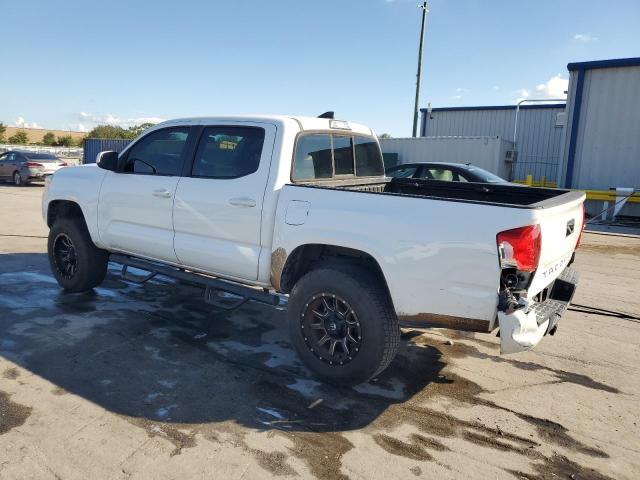5TFAX5GN1GX058473 - 2016 TOYOTA TACOMA DOUBLE CAB WHITE photo 2
