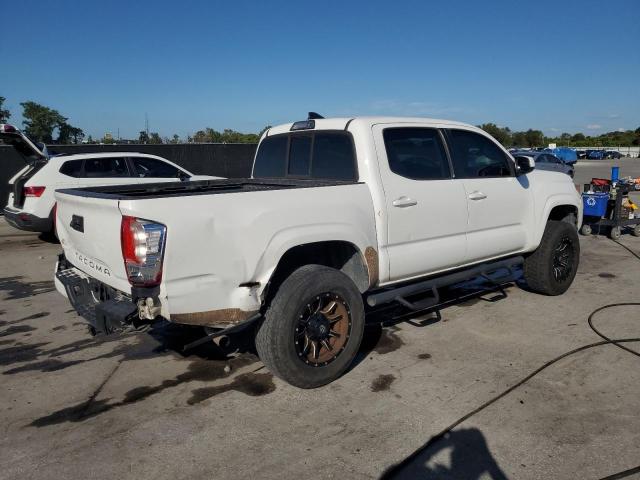 5TFAX5GN1GX058473 - 2016 TOYOTA TACOMA DOUBLE CAB WHITE photo 3