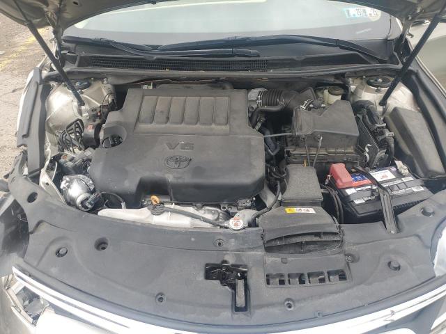 4T1BK1EB0JU282665 - 2018 TOYOTA AVALON XLE GOLD photo 11
