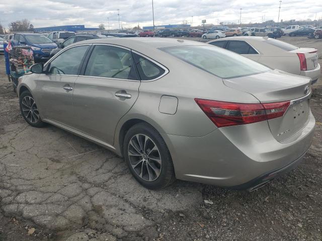 4T1BK1EB0JU282665 - 2018 TOYOTA AVALON XLE GOLD photo 2