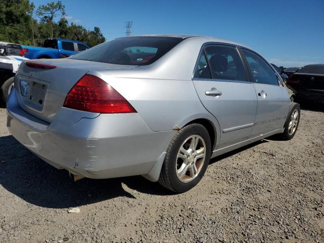 1HGCM563X7A110852 - 2007 HONDA ACCORD SE 银色 照片 3
