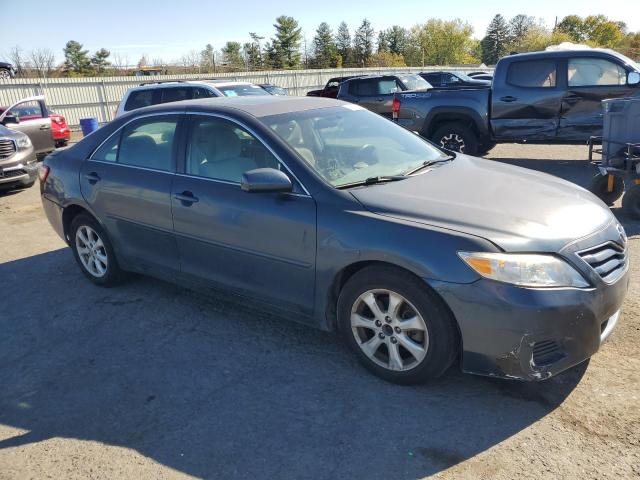 4T1BF3EK5BU160708 - 2011 TOYOTA CAMRY BASE GRAY photo 4