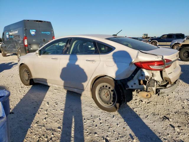 3FA6P0HD9JR259834 - 2018 FORD FUSION SE თეთრი ფოტო 2