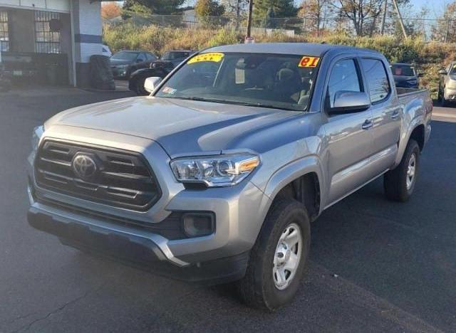 5TFCZ5ANXKX186571 - 2019 TOYOTA TACOMA DOUBLE CAB Күміс фото 2