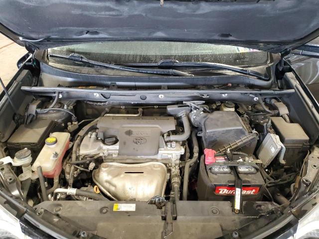 2T3BFREV3HW688356 - 2017 TOYOTA RAV4 LE 黑色 照片 12