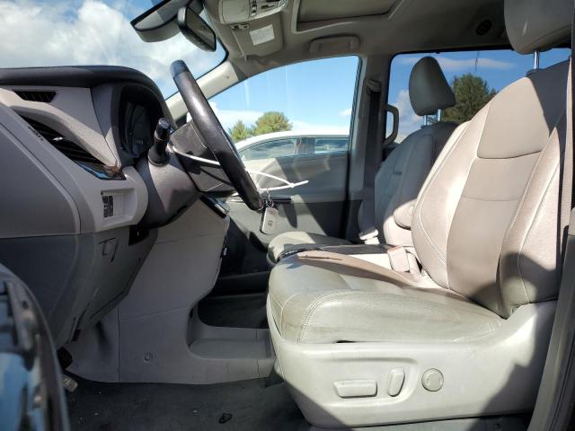 5TDYZ3DC8KS018583 - 2019 TOYOTA SIENNA XLE შავი ფოტო 7