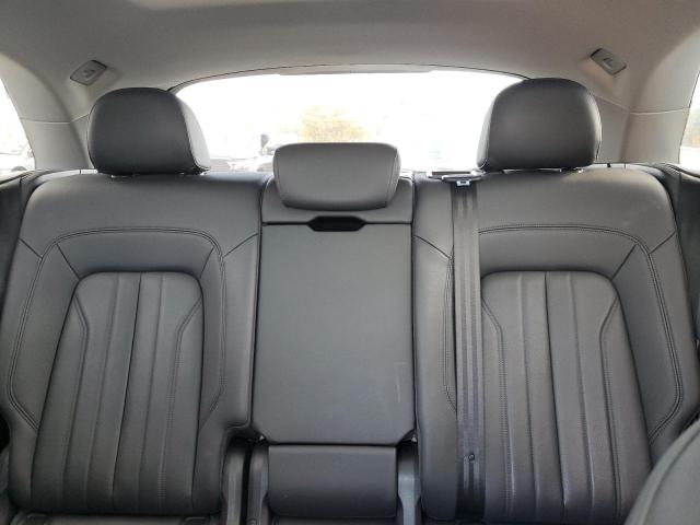 WA1BNAFY0K2122856 - 2019 AUDI Q5 PREMIUM PLUS WHITE photo 10