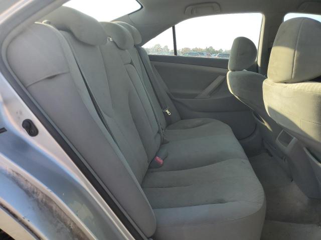 JTNBE46KX73066019 - 2007 TOYOTA CAMRY CE ვერცხლისფერი ფოტო 10