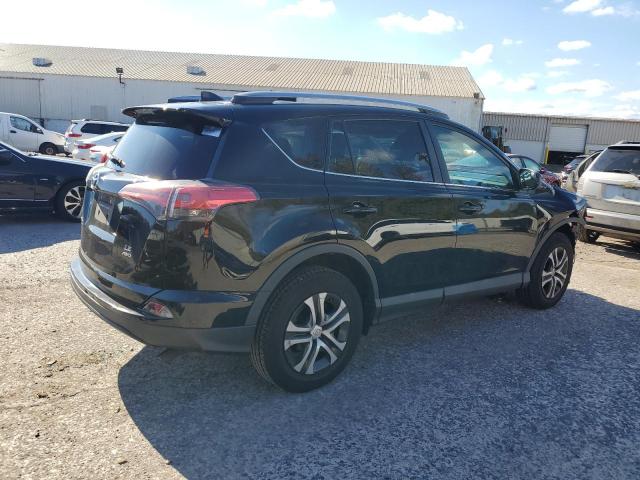 2T3BFREV0JW716281 - 2018 TOYOTA RAV4 LE BLACK photo 3