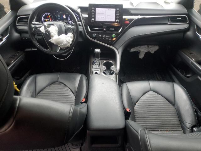 4T1G11BK9NU064792 - 2022 TOYOTA CAMRY SE 黑色 照片 8