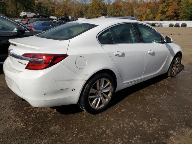 2G4GK5EX2G9160310 - 2016 BUICK REGAL WHITE photo 3