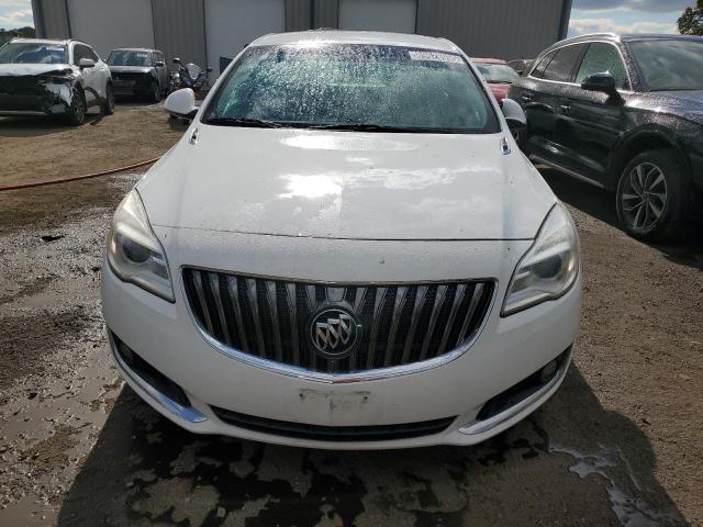 2G4GK5EX2G9160310 - 2016 BUICK REGAL WHITE photo 5