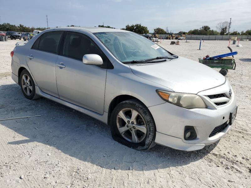 2T1BU4EE4BC713792 - 2011 TOYOTA COROLLA BASE SILVER photo 4