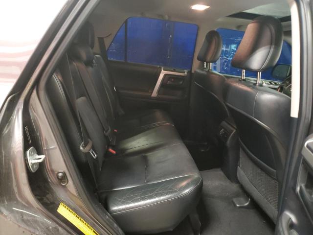 JTEBU5JR0B5051247 - 2011 TOYOTA 4RUNNER SR5 GRAY photo 11