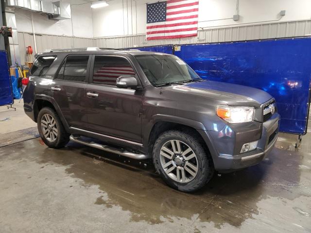 JTEBU5JR0B5051247 - 2011 TOYOTA 4RUNNER SR5 GRAY photo 4