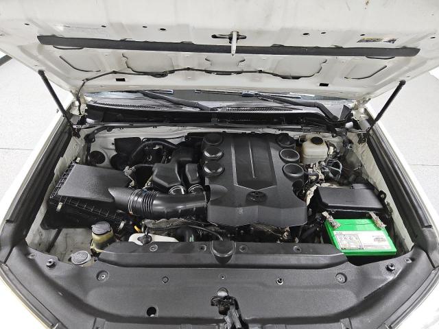 JTEZU5JR7B5025243 - 2011 TOYOTA 4RUNNER SR5 白色 照片 12