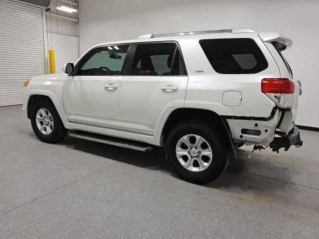 JTEZU5JR7B5025243 - 2011 TOYOTA 4RUNNER SR5 白色 照片 2