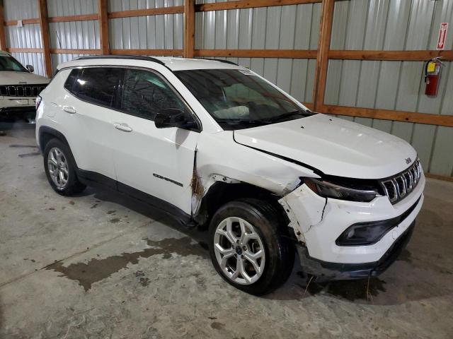 3C4NJDBN8ST529821 - 2025 JEEP COMPASS LATITUDE თეთრი ფოტო 4