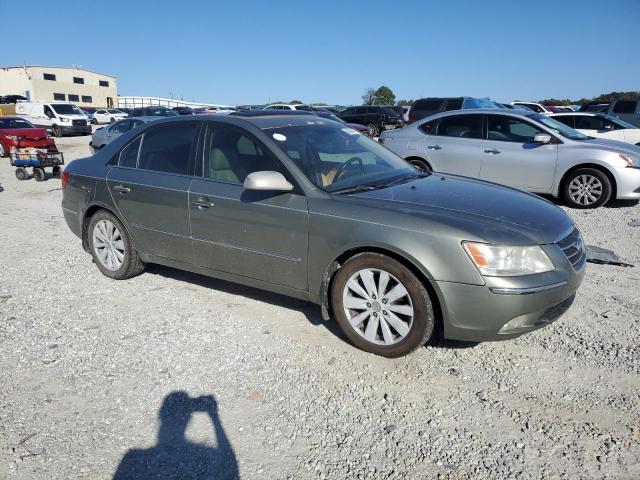5NPEU46F69H560960 - 2009 HYUNDAI SONATA SE GRAY photo 4