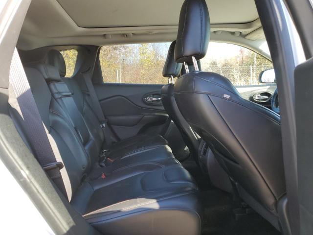 1C4PJMBX2KD217123 - 2019 JEEP CHEROKEE TRAILHAWK WHITE photo 11