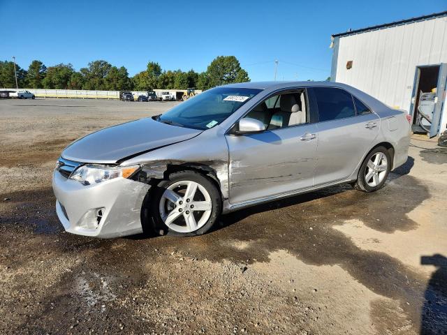 2014 TOYOTA CAMRY L, 