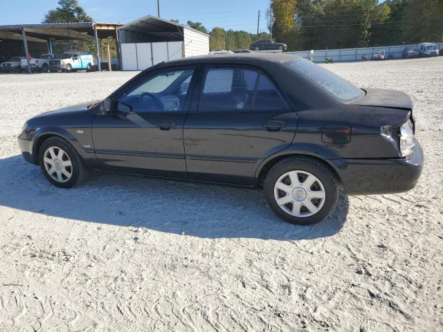 JM1BJ225730164909 - 2003 MAZDA PROTEGE DX BLACK photo 2