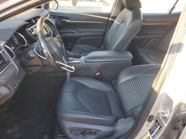 4T1B11HK8JU674288 - 2018 TOYOTA CAMRY L SILVER photo 7
