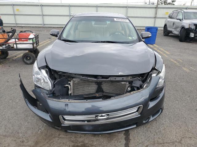 1N4AA5AP0DC812001 - 2013 NISSAN MAXIMA S SILVER photo 5