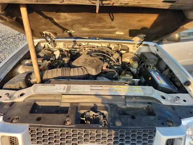 1FMYU60E11UB97093 - 2001 FORD EXPLORER SPORT SILVER photo 12